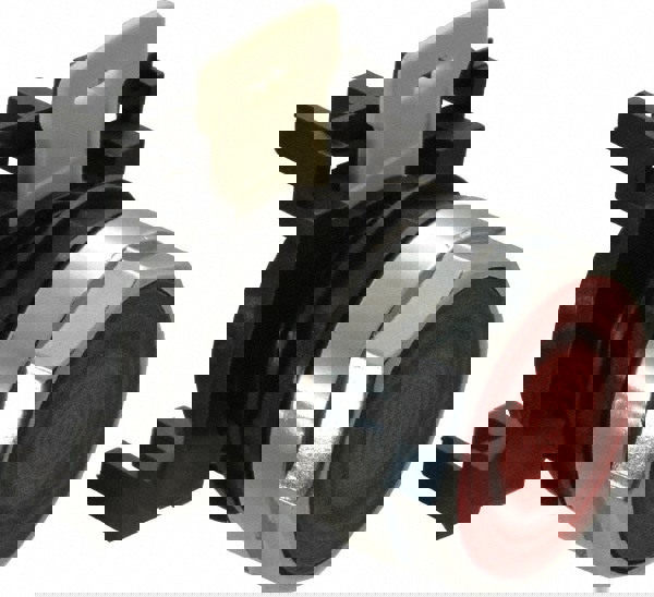 Push-Button Switch: 25 mm Mounting Hole Dia, Momentary (MO)